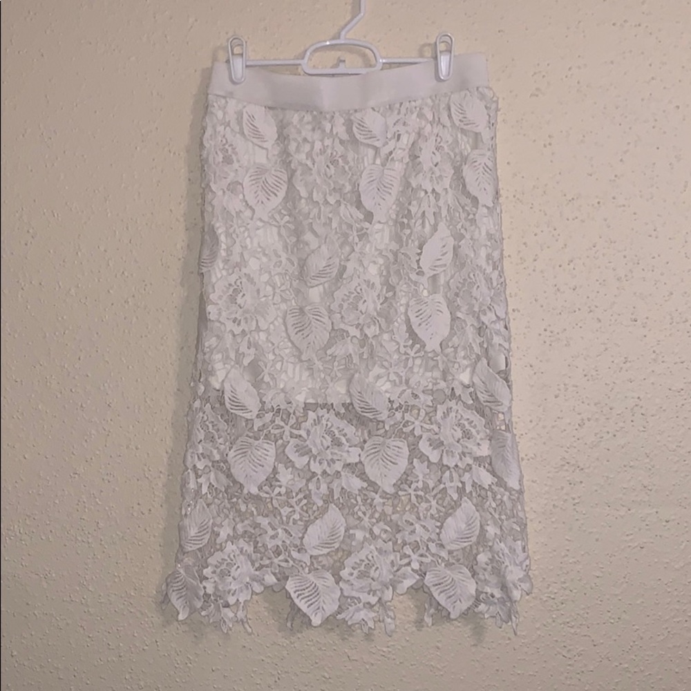 FOREVER21 CROTCHED SUMMER SKIRT